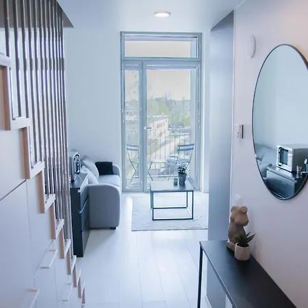 Apartment Elegant Penthouse Loft - Near The Airport Vantaa