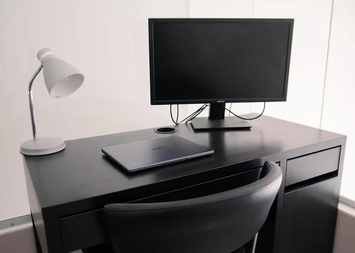 ホテル Elegant Penthouse Loft - Near The Airport